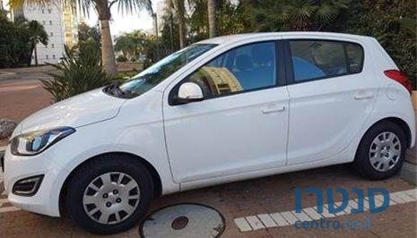 2014' Hyundai i20 יונדאי אינספייר photo #4