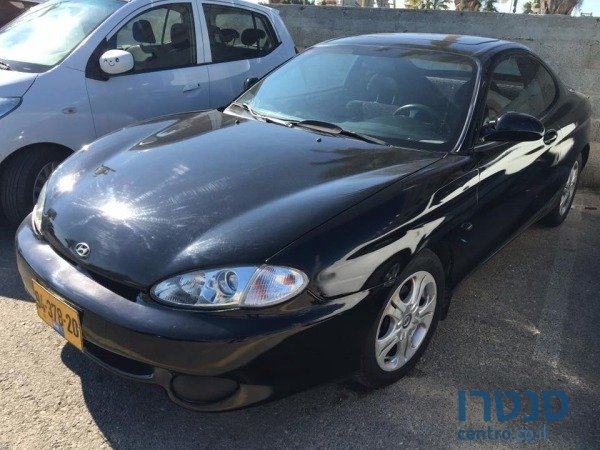 1998' Hyundai Coupe photo #1