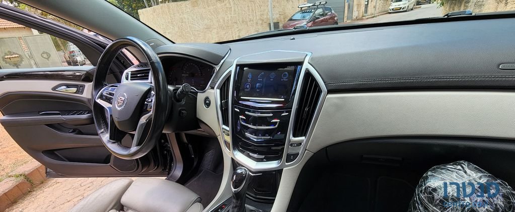 2015' Cadillac SRX קאדילק photo #2