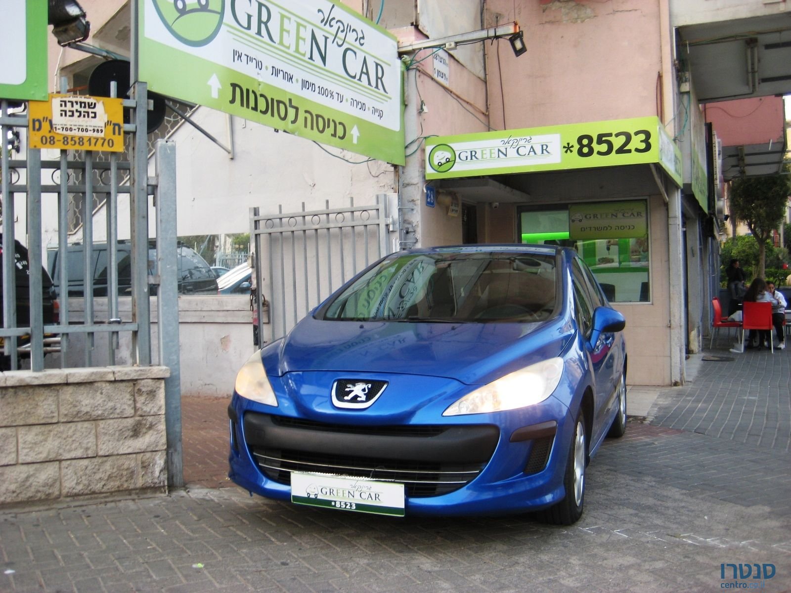 2011' Peugeot 308 photo #1