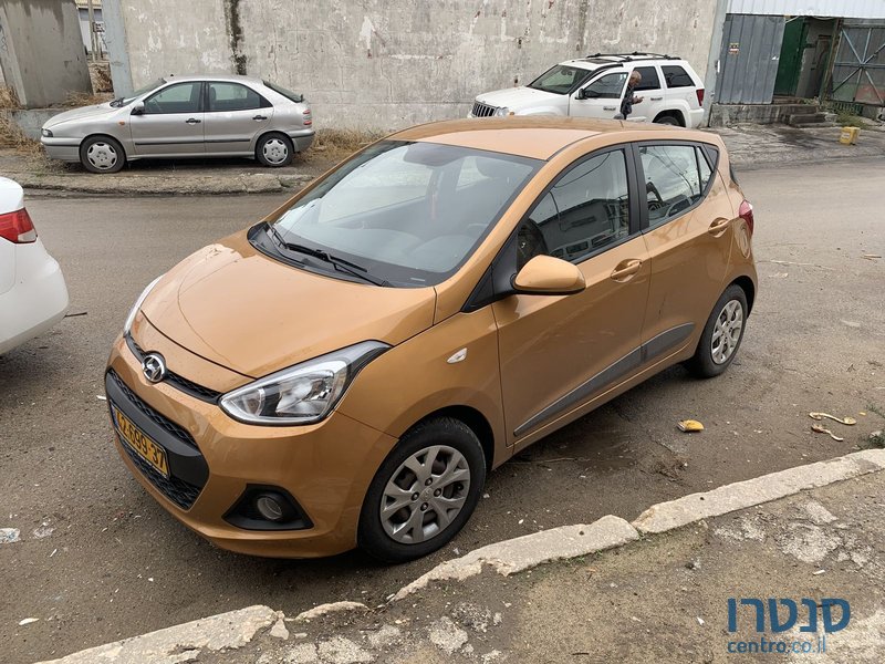 2015' Hyundai i10 photo #1