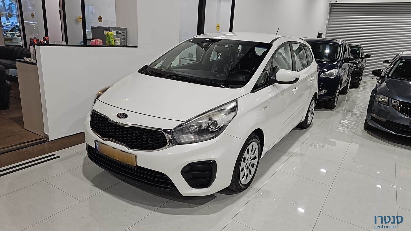 2017' Kia Carens photo #1