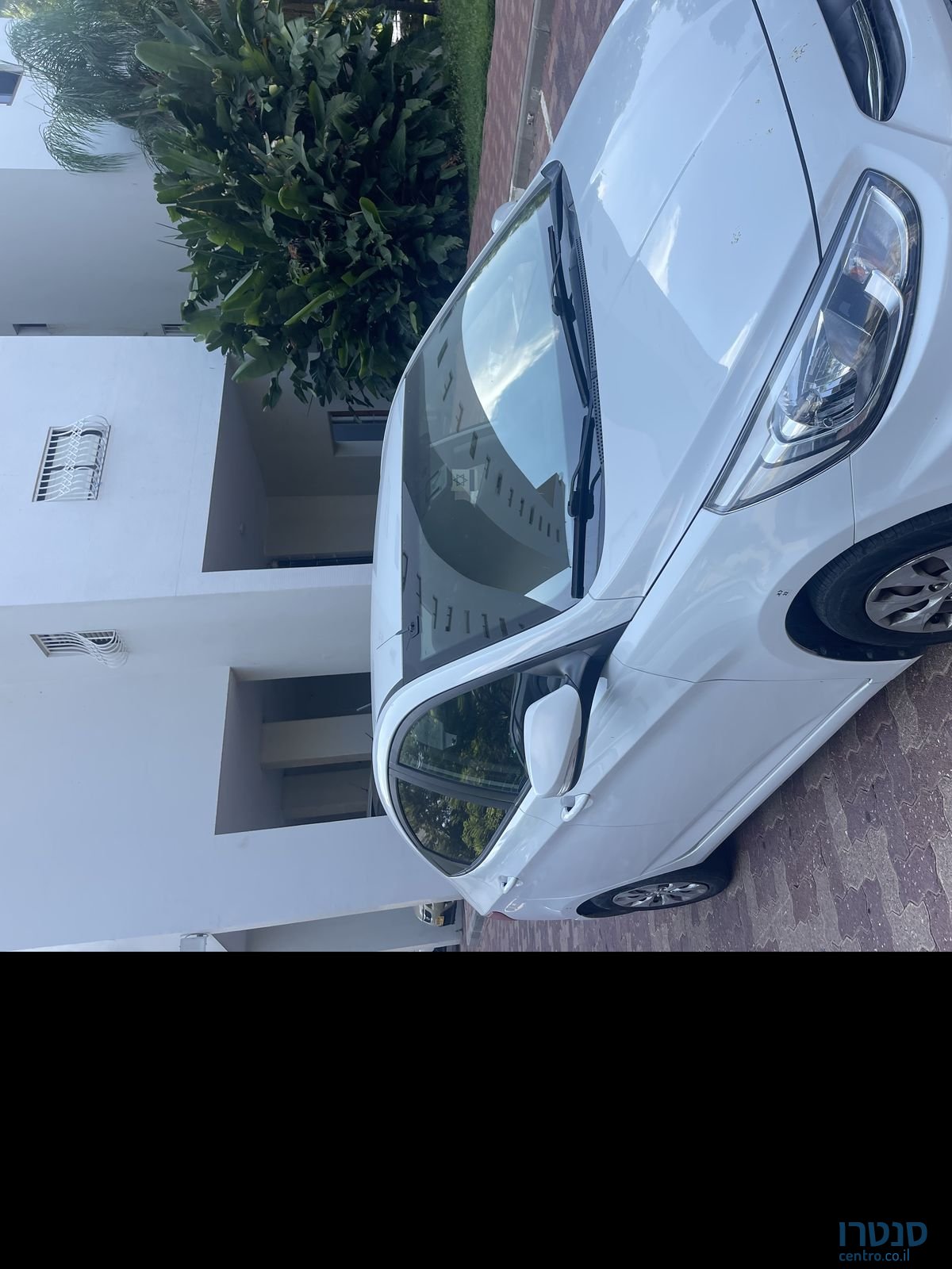 2018' Hyundai i25 יונדאי photo #1