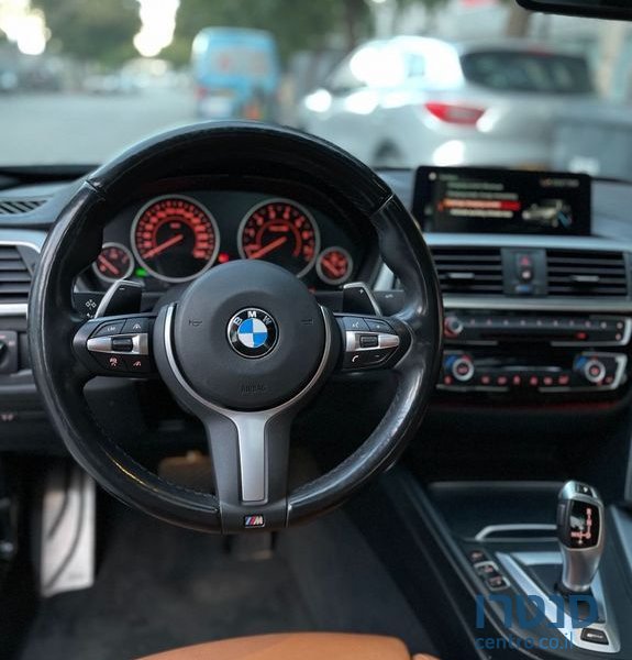 2018' BMW 3 Series ב.מ.וו סדרה 3 photo #4