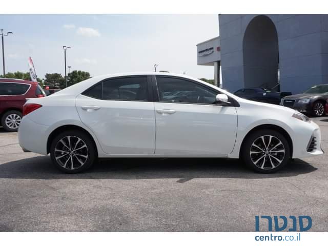 2019' Toyota Corolla photo #4