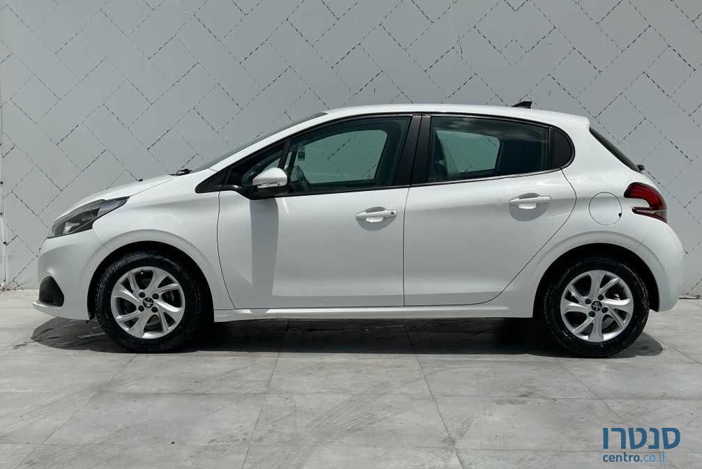 2021' Peugeot 208 פיג'ו photo #3