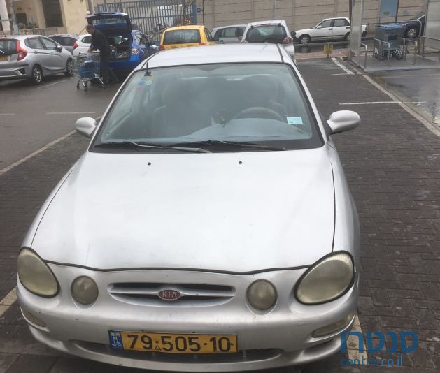 2001' Kia Shuma photo #1
