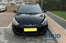 2013' Hyundai i25 יונדאי photo #1