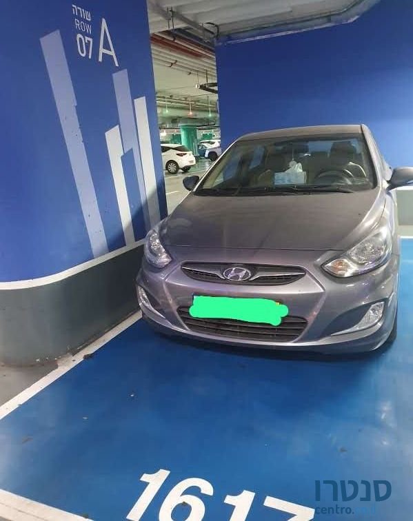 2014' Hyundai i25 יונדאי photo #1