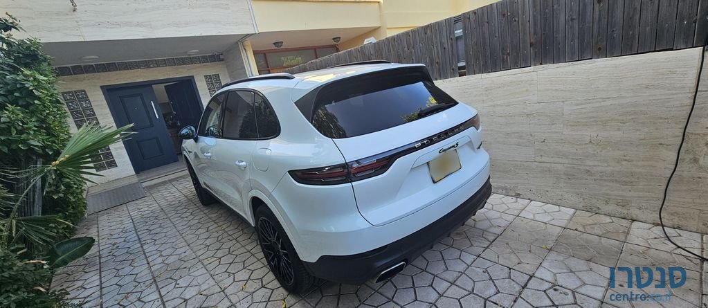 2020' Porsche Cayenne פורשה קאיין photo #3