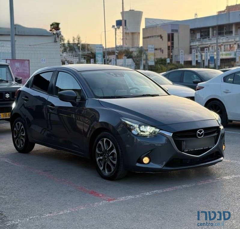 2017' Mazda 2 מאזדה photo #3