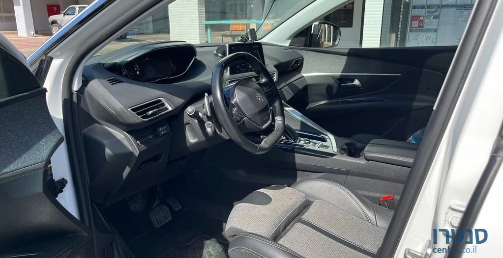 2019' Peugeot 3008 פיג'ו photo #2