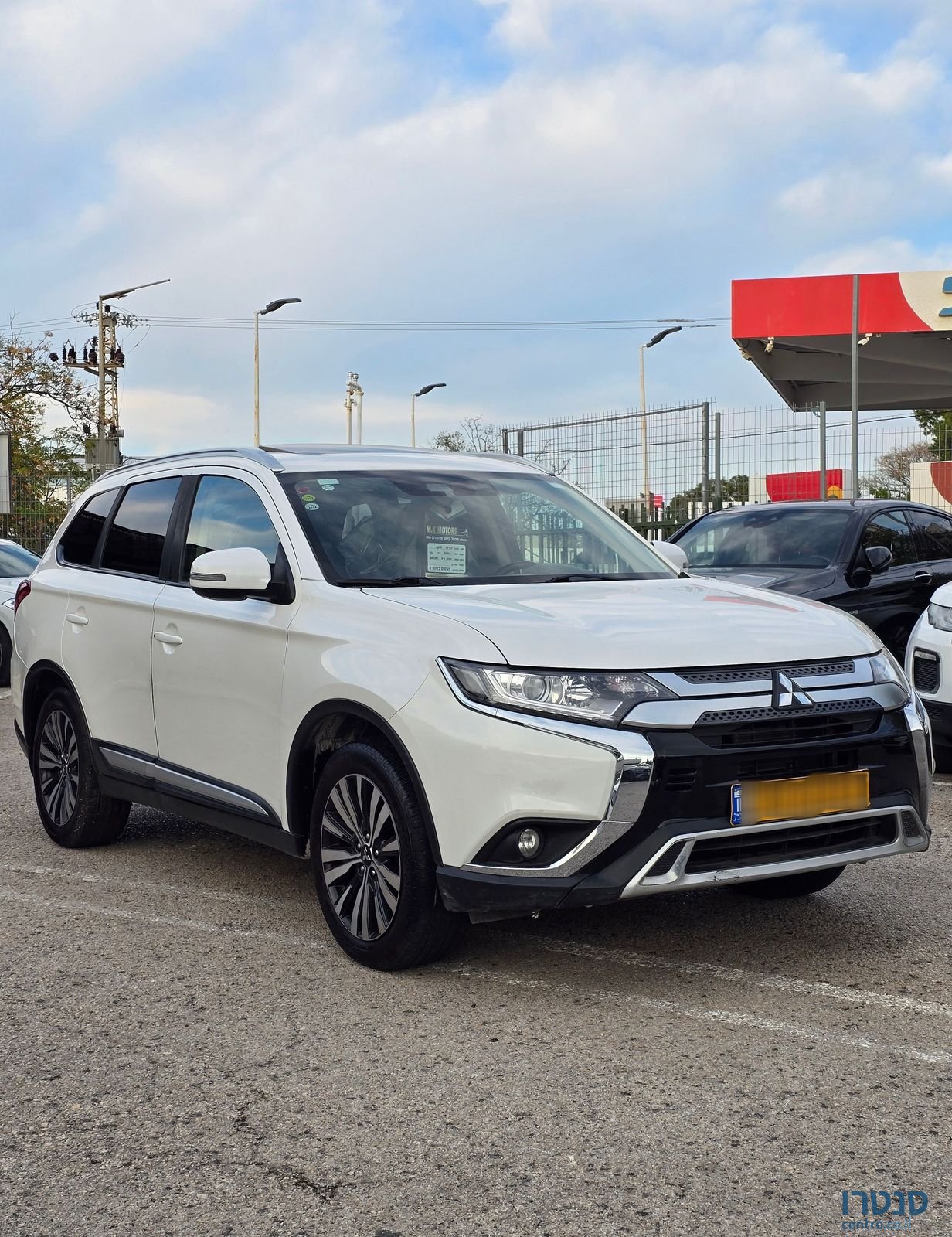 2020' Mitsubishi Outlander מיצובישי אאוטלנדר photo #3