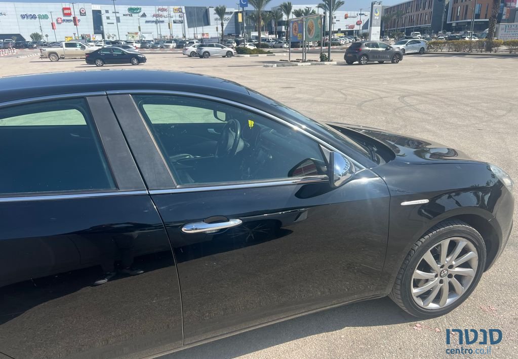 2014' Alfa Romeo Giulietta אלפא רומיאו ג'ולייטה photo #2