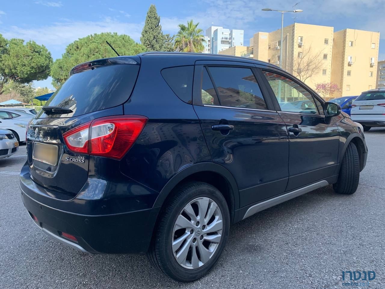 2017' Suzuki SX4 S-Cross photo #5