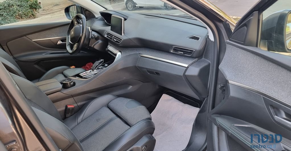 2021' Peugeot 3008 פיג'ו photo #4