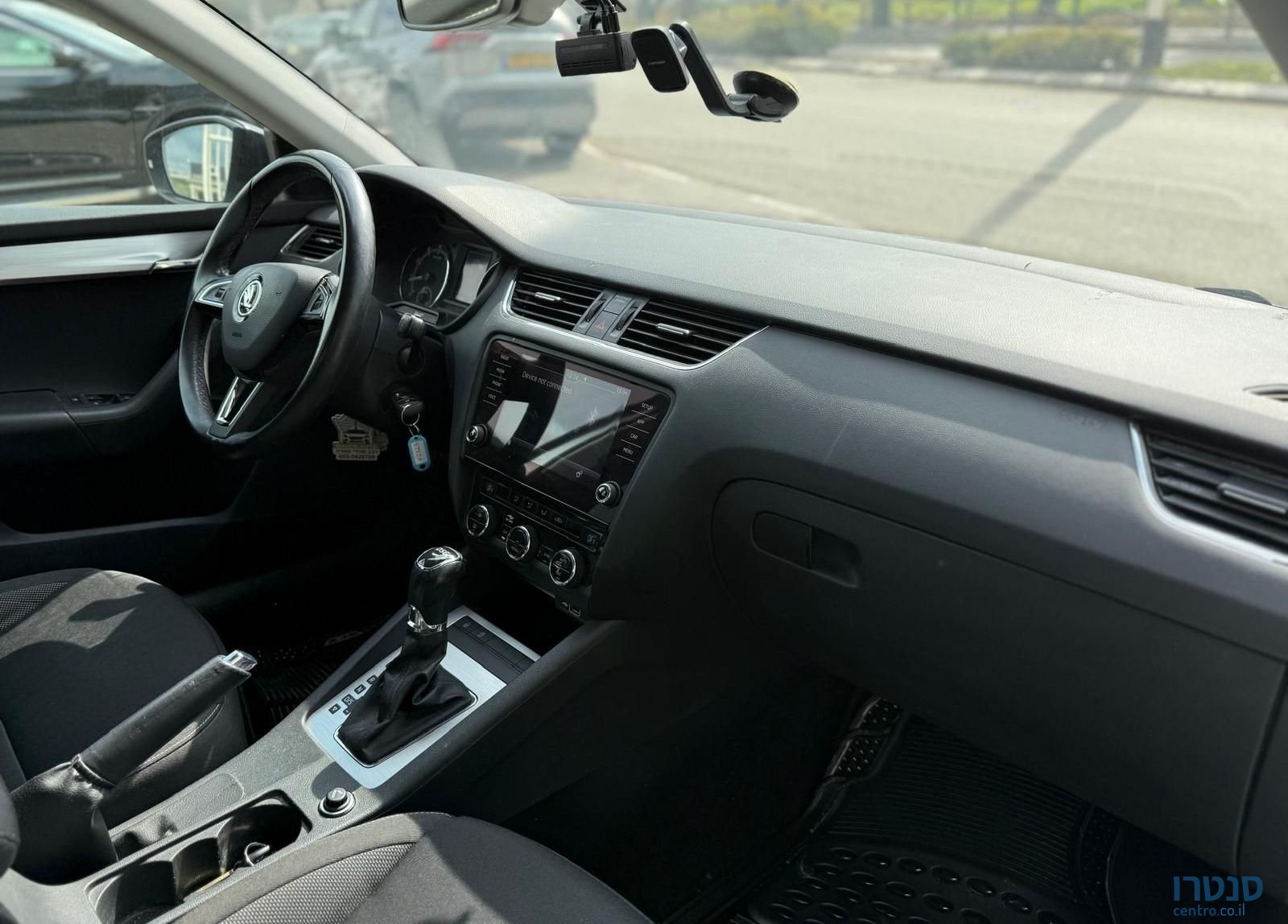 2020' Skoda Octavia סקודה אוקטביה photo #3