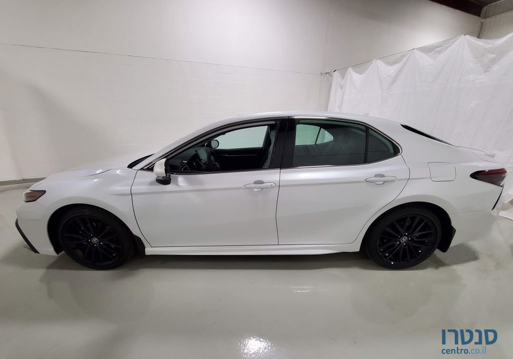 2022' Toyota Camry טויוטה קאמרי photo #3