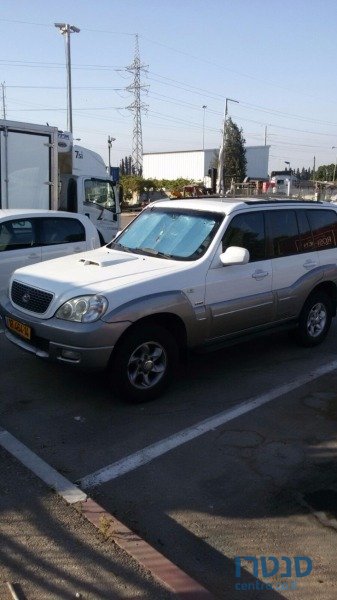 2006' Hyundai Terracan photo #1