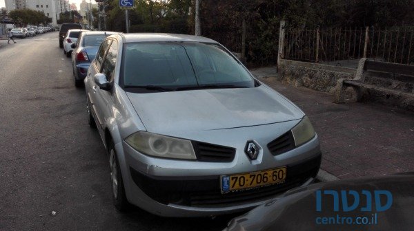 2007' Renault Megane photo #4