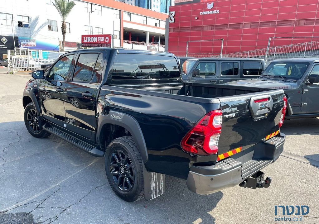 2022' Toyota Hilux טויוטה היילקס photo #3