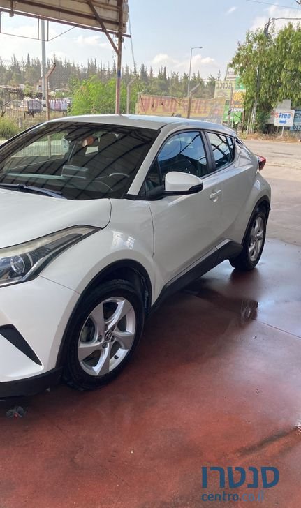 2017' Toyota C-HR טויוטה photo #4