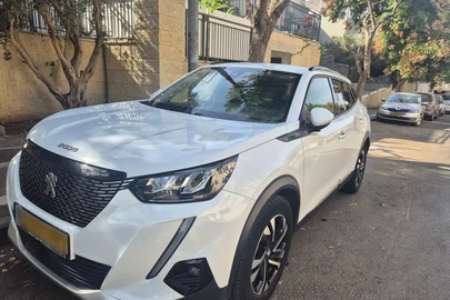 2020' Peugeot 2008