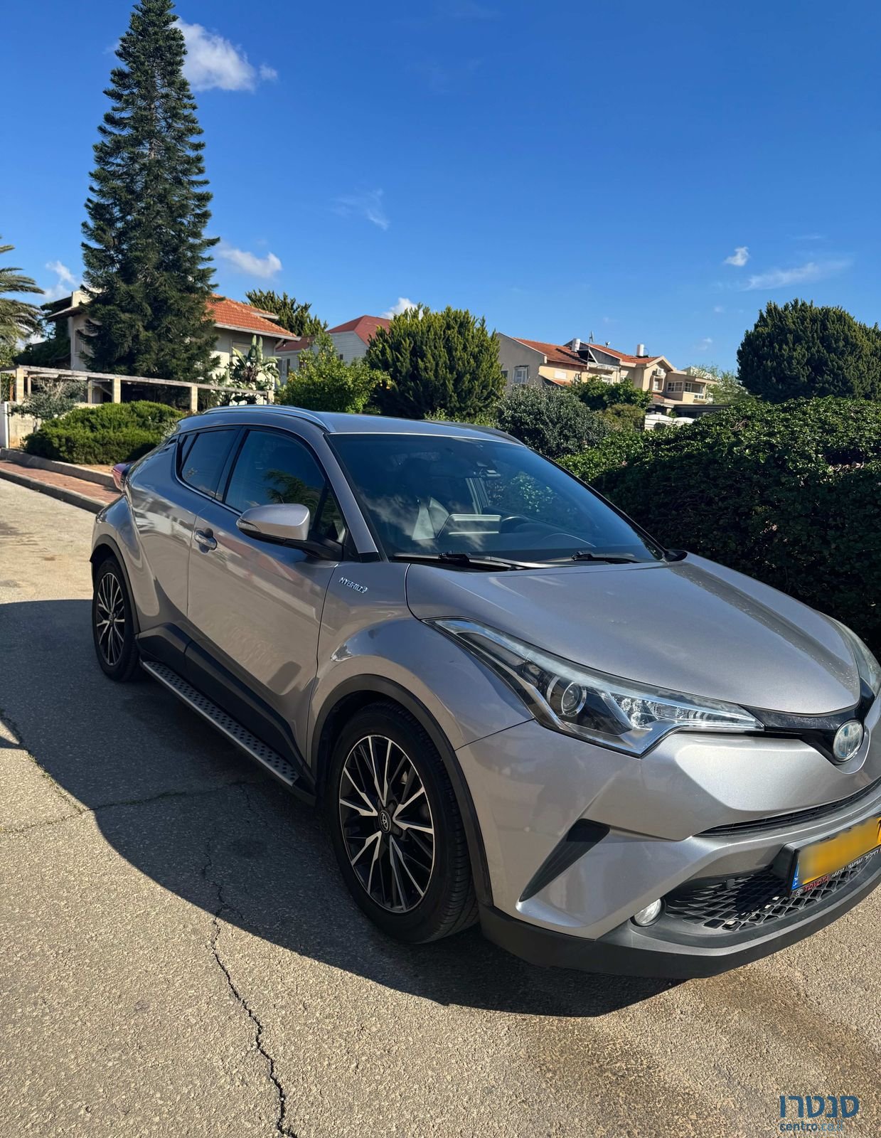 2018' Toyota C-HR טויוטה photo #3