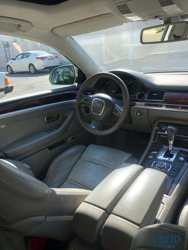 2009' Audi S8 אאודי photo #3