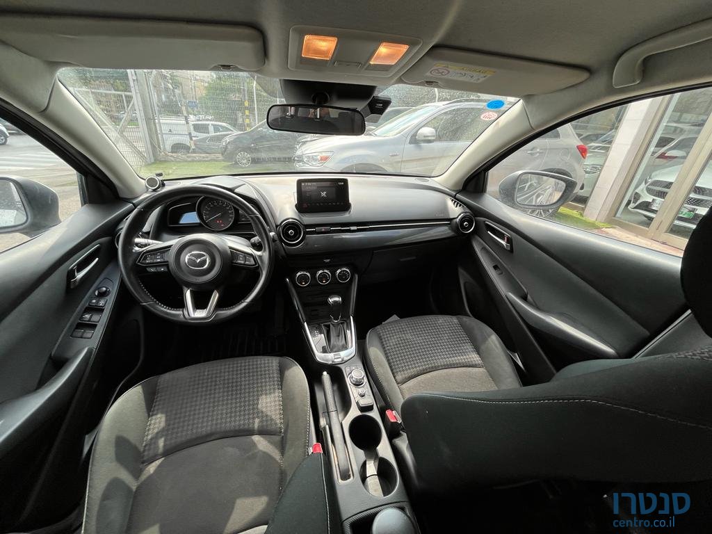 2019' Mazda 2 photo #3
