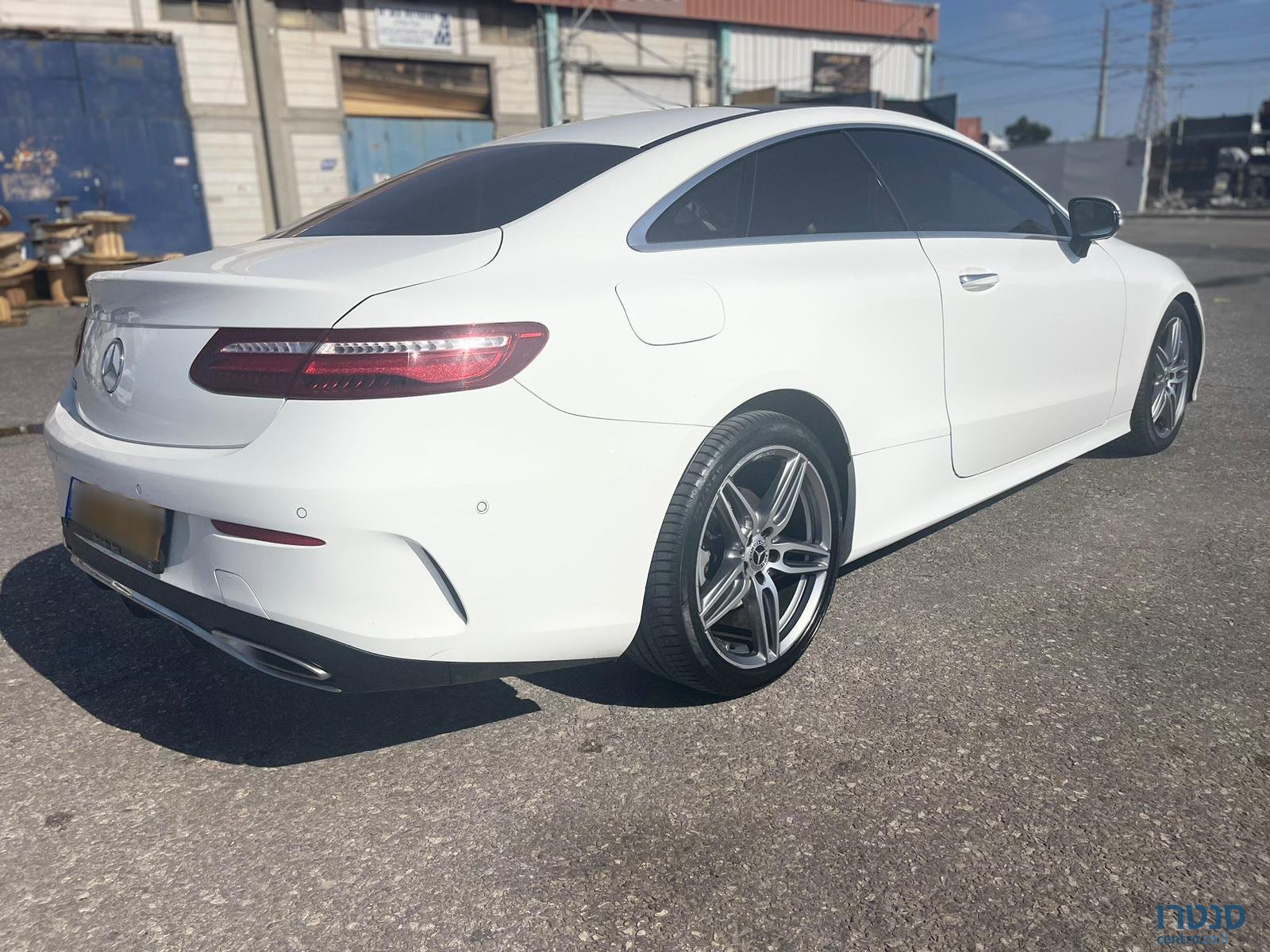 2019' Mercedes-Benz 300E photo #2