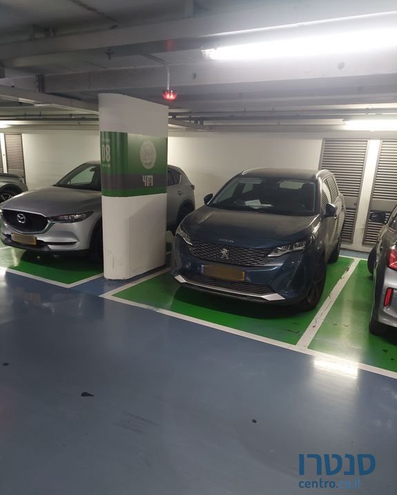 2021' Peugeot 5008 פיג'ו photo #1