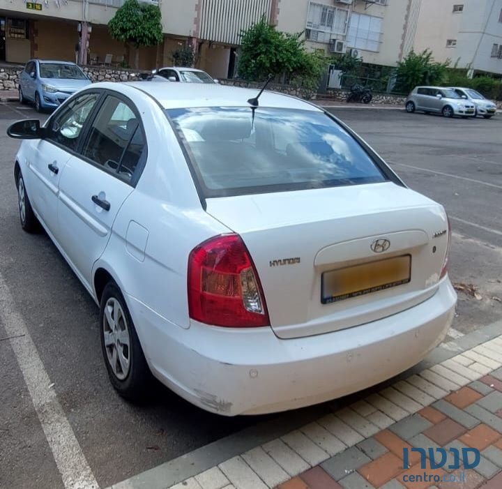 2011' Hyundai Accent יונדאי אקסנט photo #2