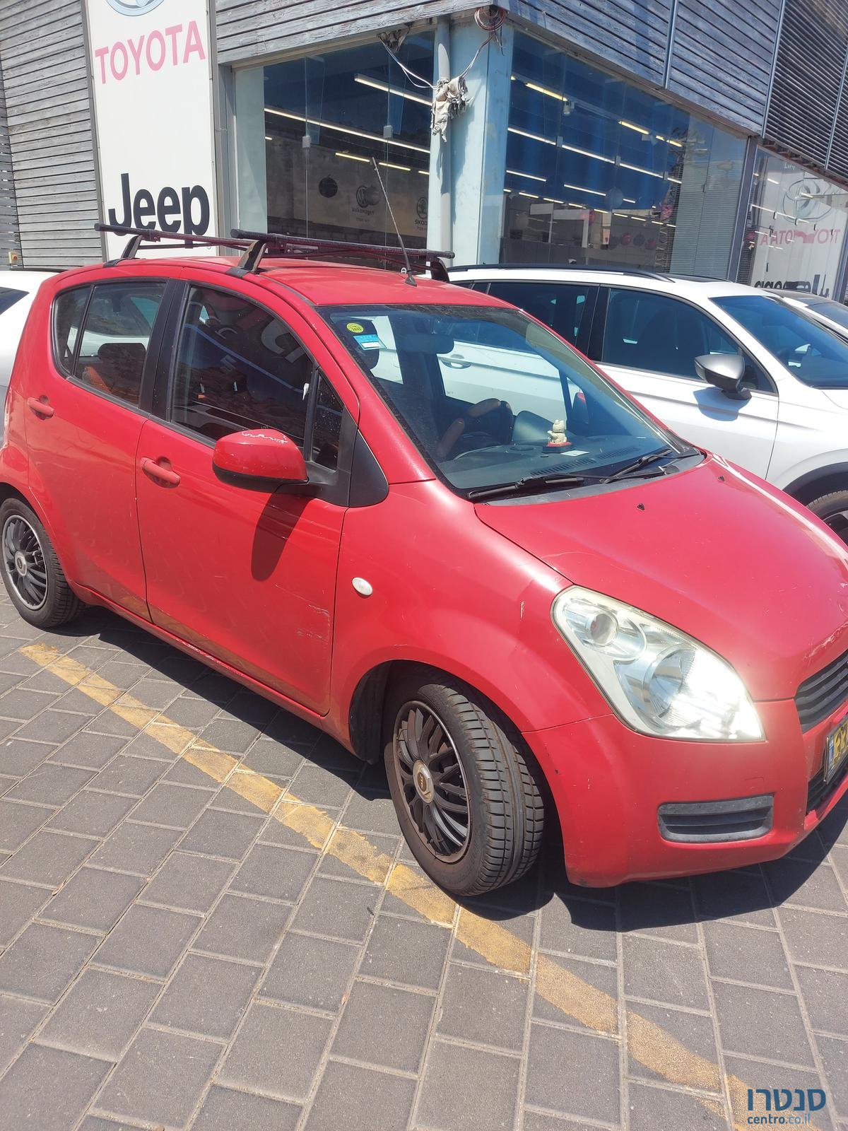 2010' Suzuki Splash photo #1