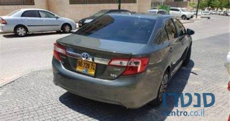 2012' Toyota Camry טויוטה קאמרי photo #1