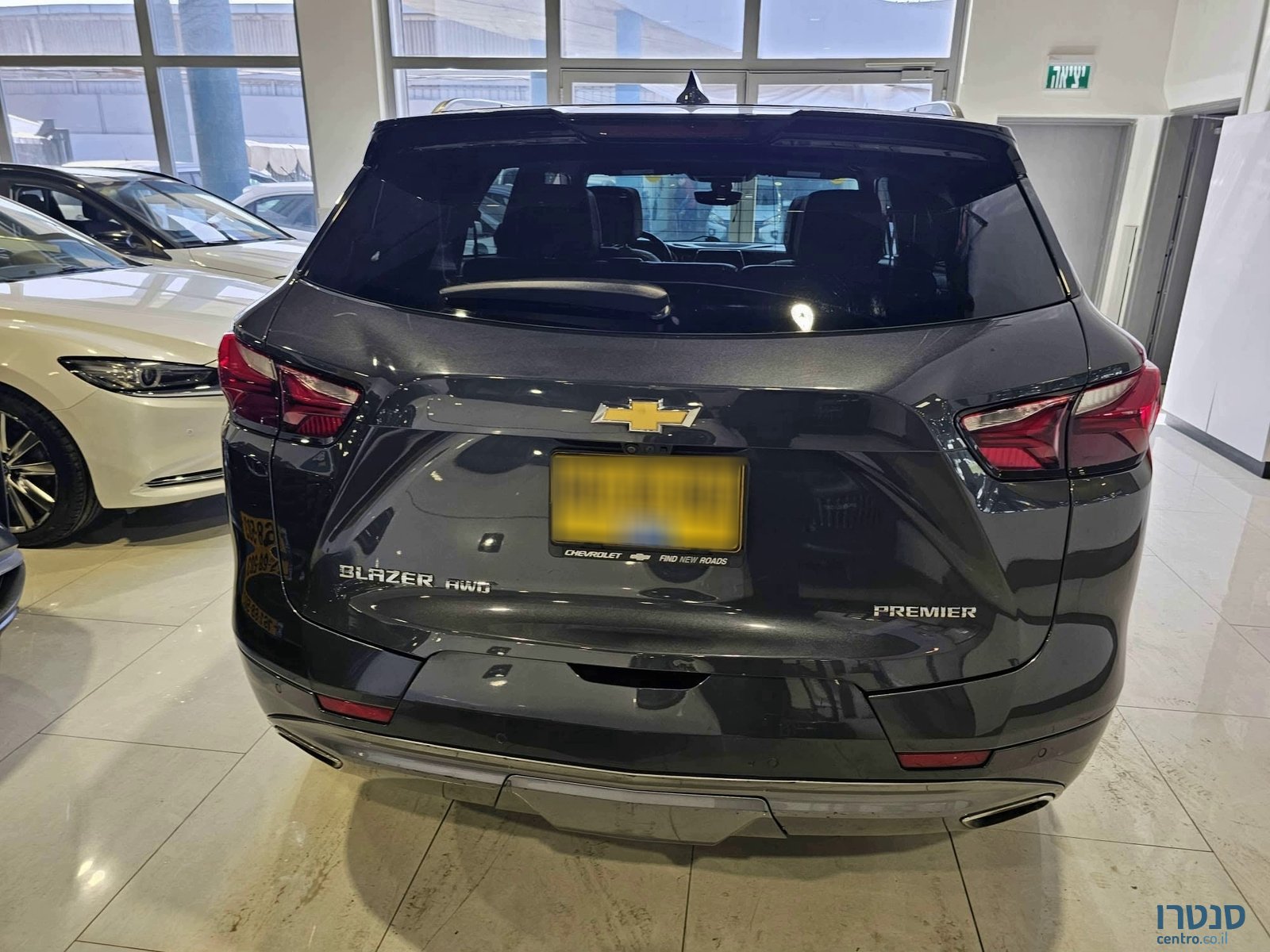 2023' Chevrolet Blazer photo #5