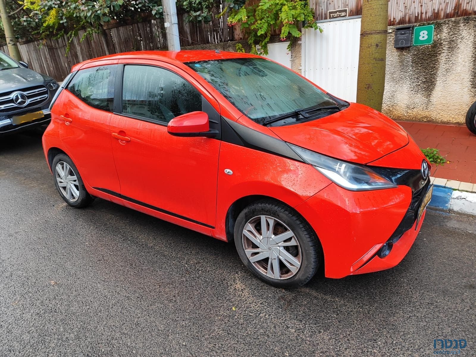2016' Toyota Aygo טויוטה אייגו photo #3