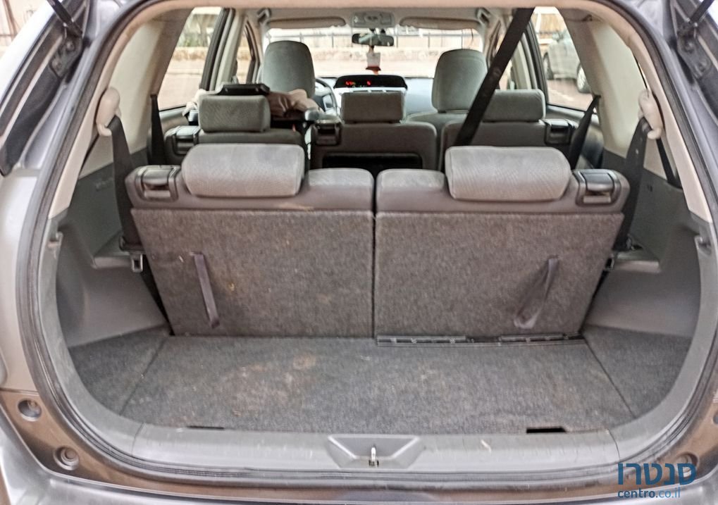 2014' Toyota Prius טויוטה פריוס פלוס photo #1