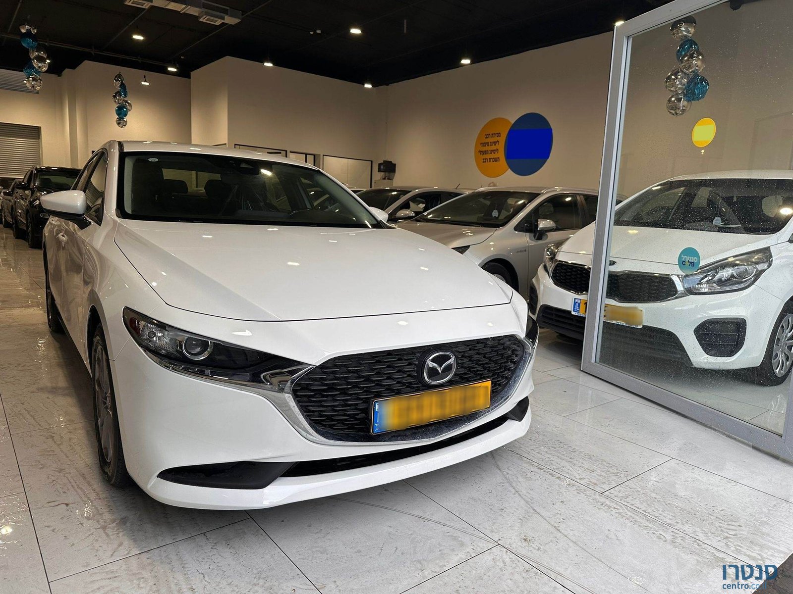 2020' Mazda 3 photo #2