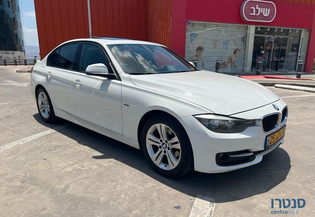 2013' BMW 3 Series ב.מ.וו סדרה 3 photo #4