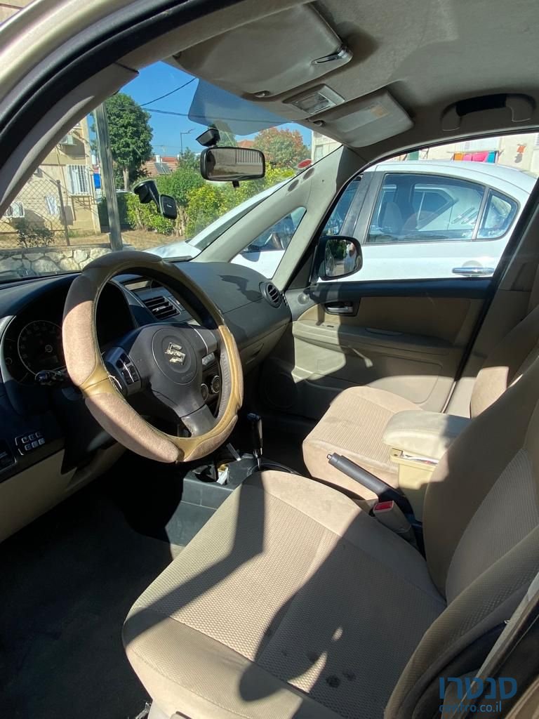 2008' Suzuki SX4 סוזוקי photo #4