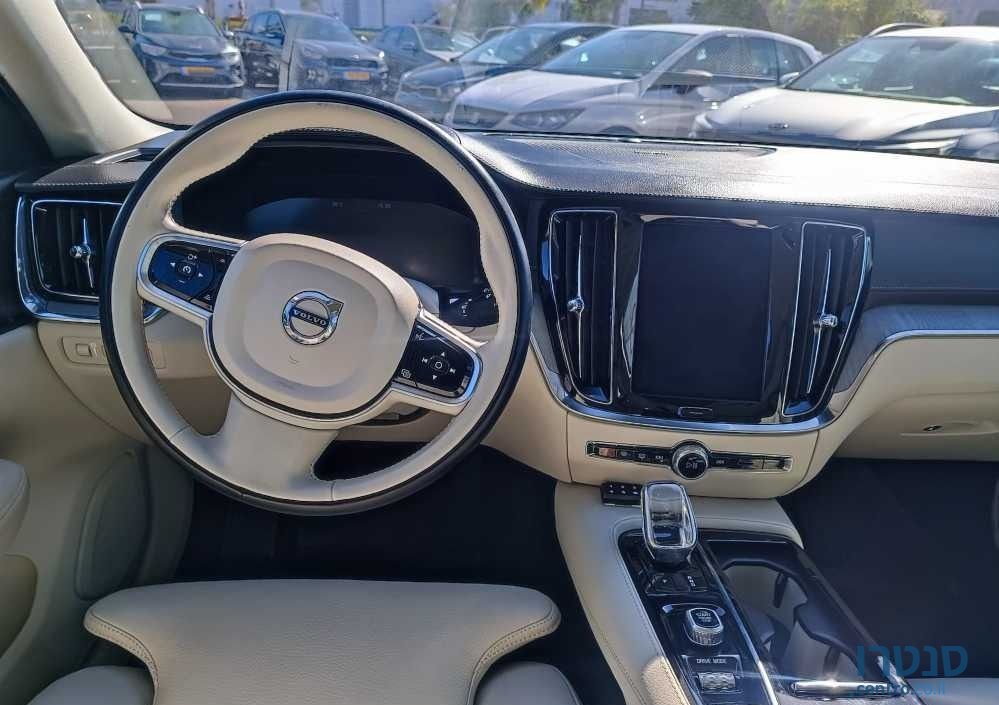 2020' Volvo V60 וולוו photo #4