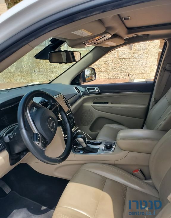 2019' Jeep Grand Cherokee ג'יפ גרנד צ'ירוקי photo #4