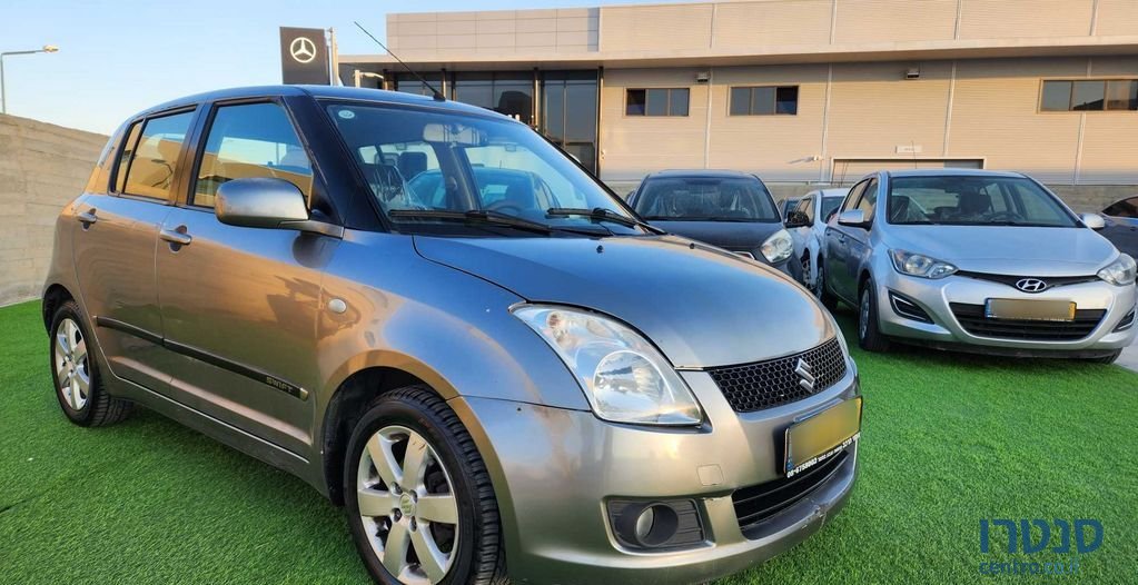 2010' Suzuki Swift סוזוקי סוויפט photo #5