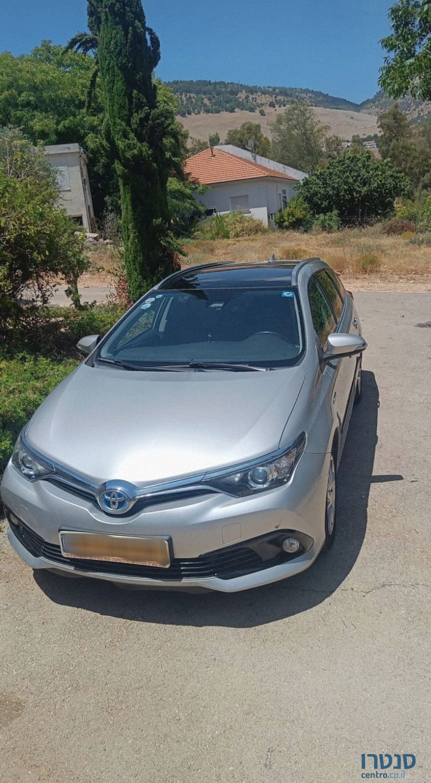 2017' Toyota Auris טויוטה אוריס photo #1