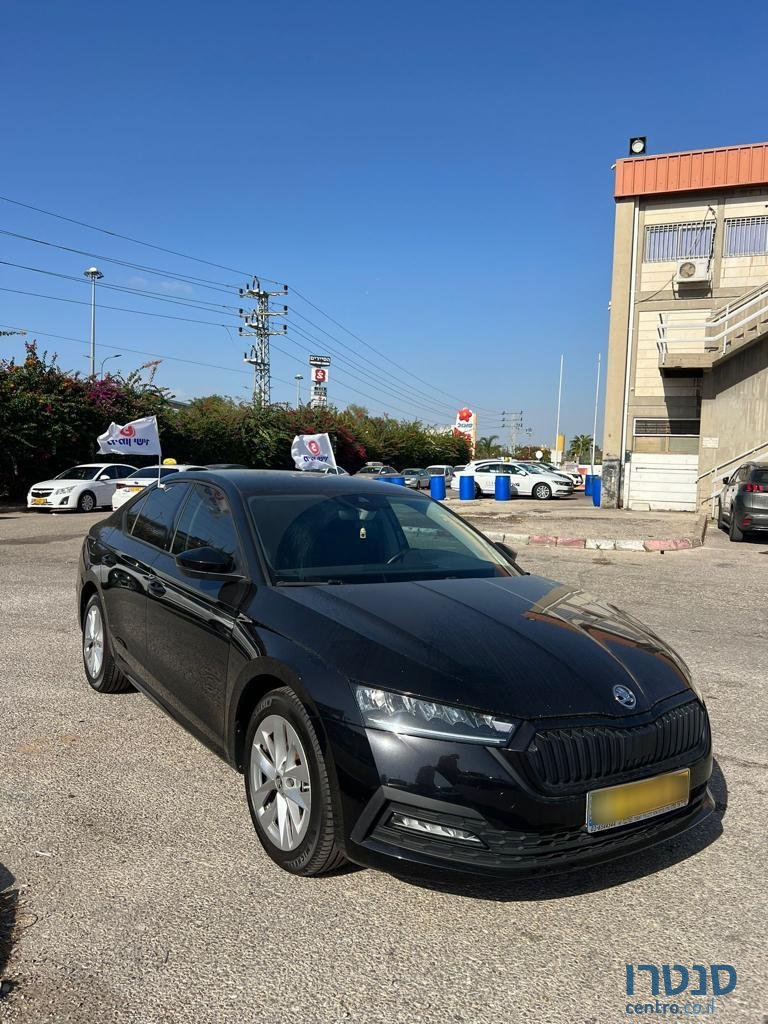 2022' Skoda Octavia photo #1