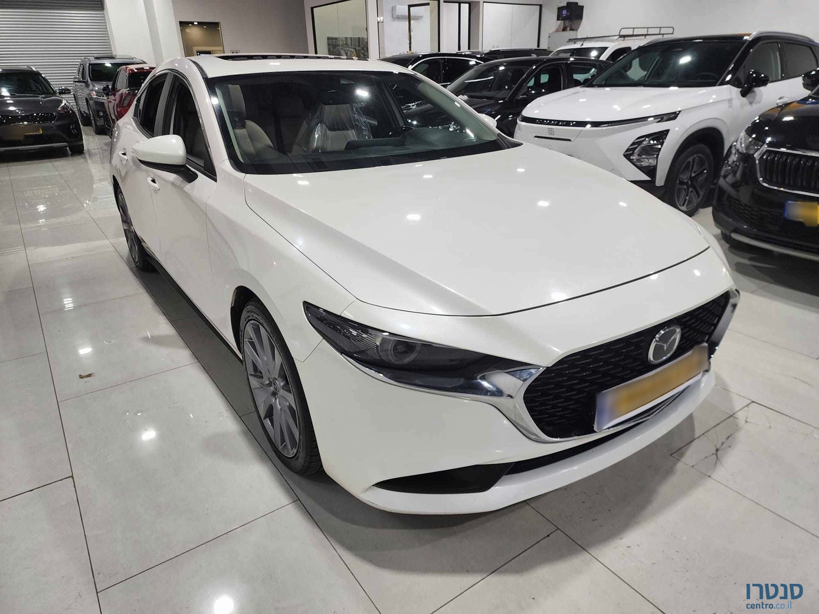 2021' Mazda 3 SPIRIT photo #2