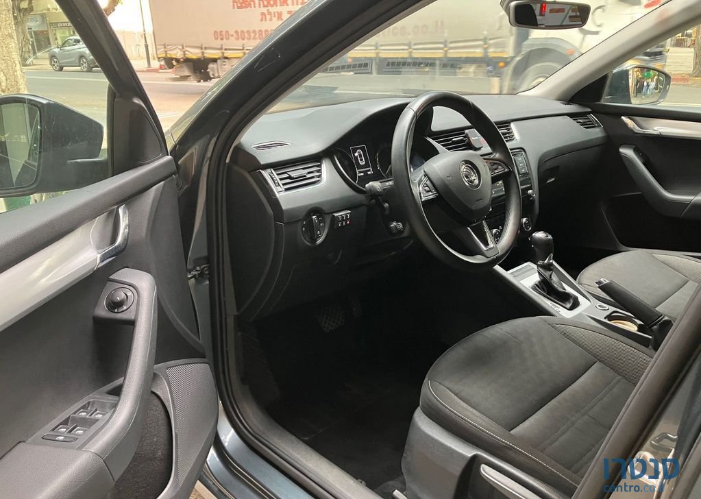 2018' Skoda Octavia סקודה אוקטביה photo #2