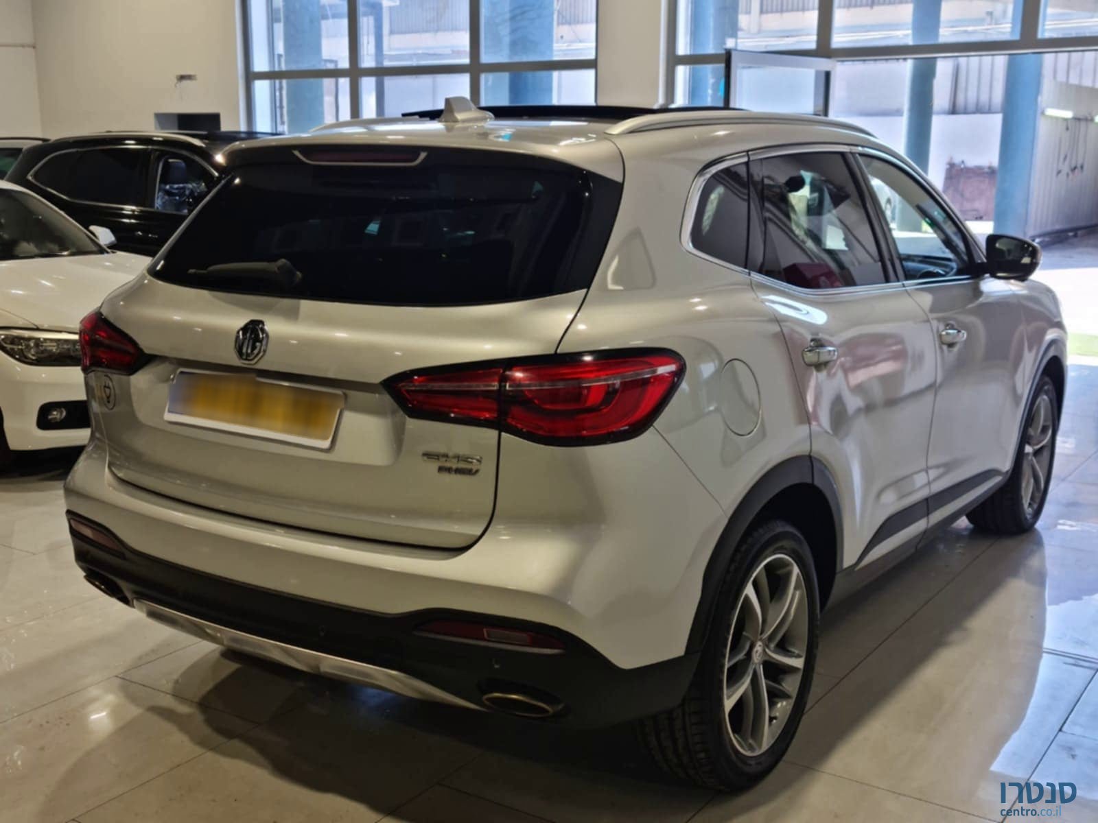 2022' MG EHS Phev photo #3