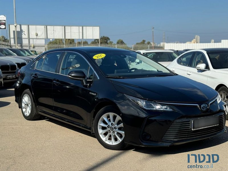 2021' Toyota Corolla טויוטה קורולה photo #2